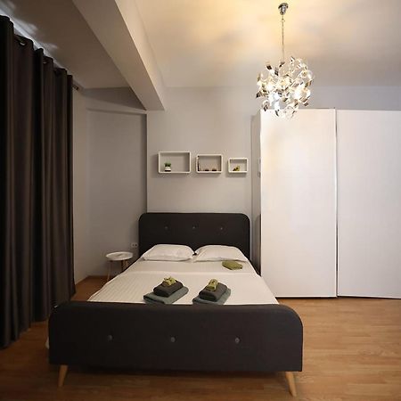 Arkle Apartment 3 Tirana Bagian luar foto