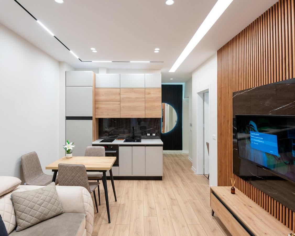 Arkle Apartment 3 Tirana Bagian luar foto