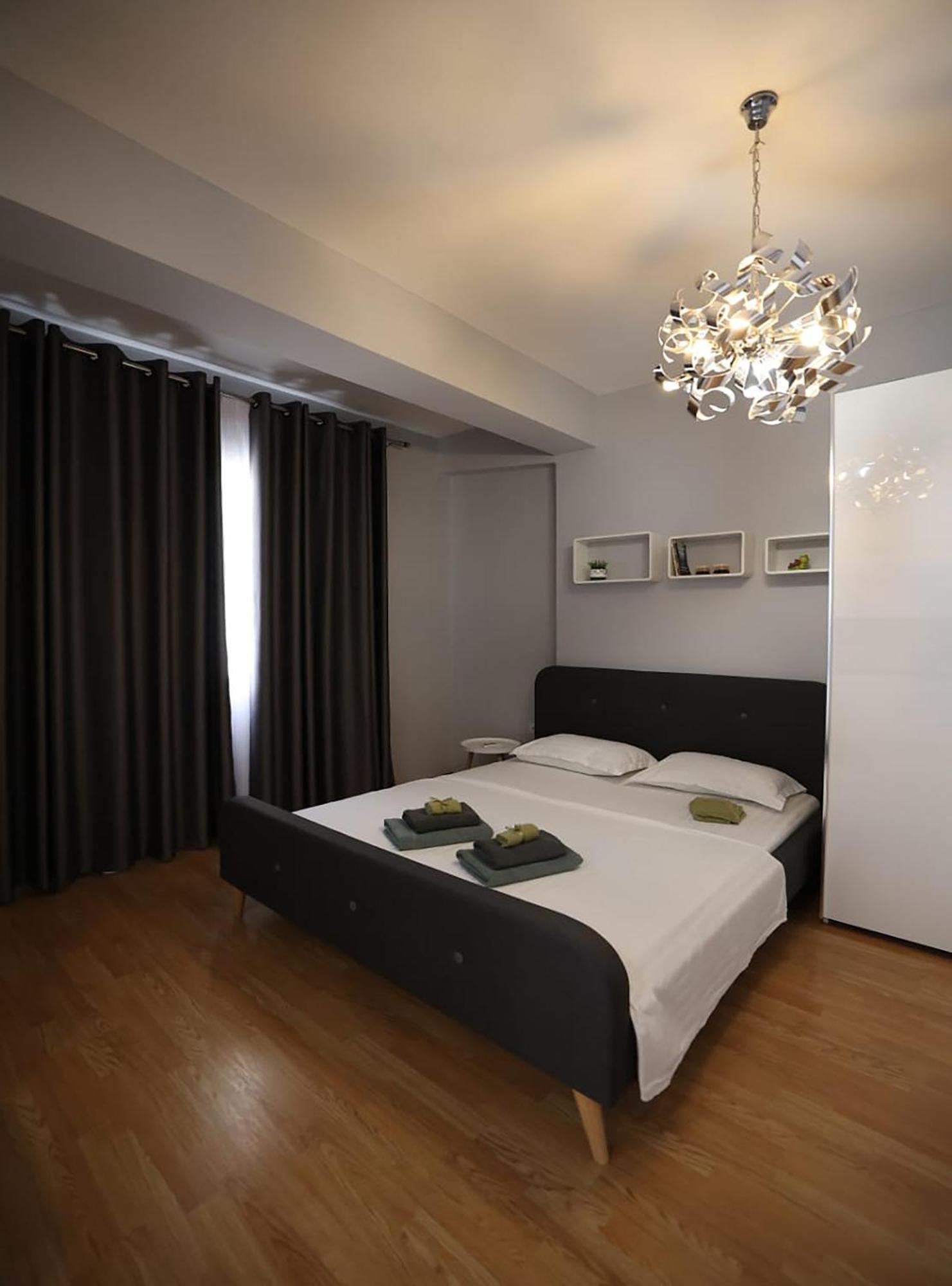 Arkle Apartment 3 Tirana Bagian luar foto