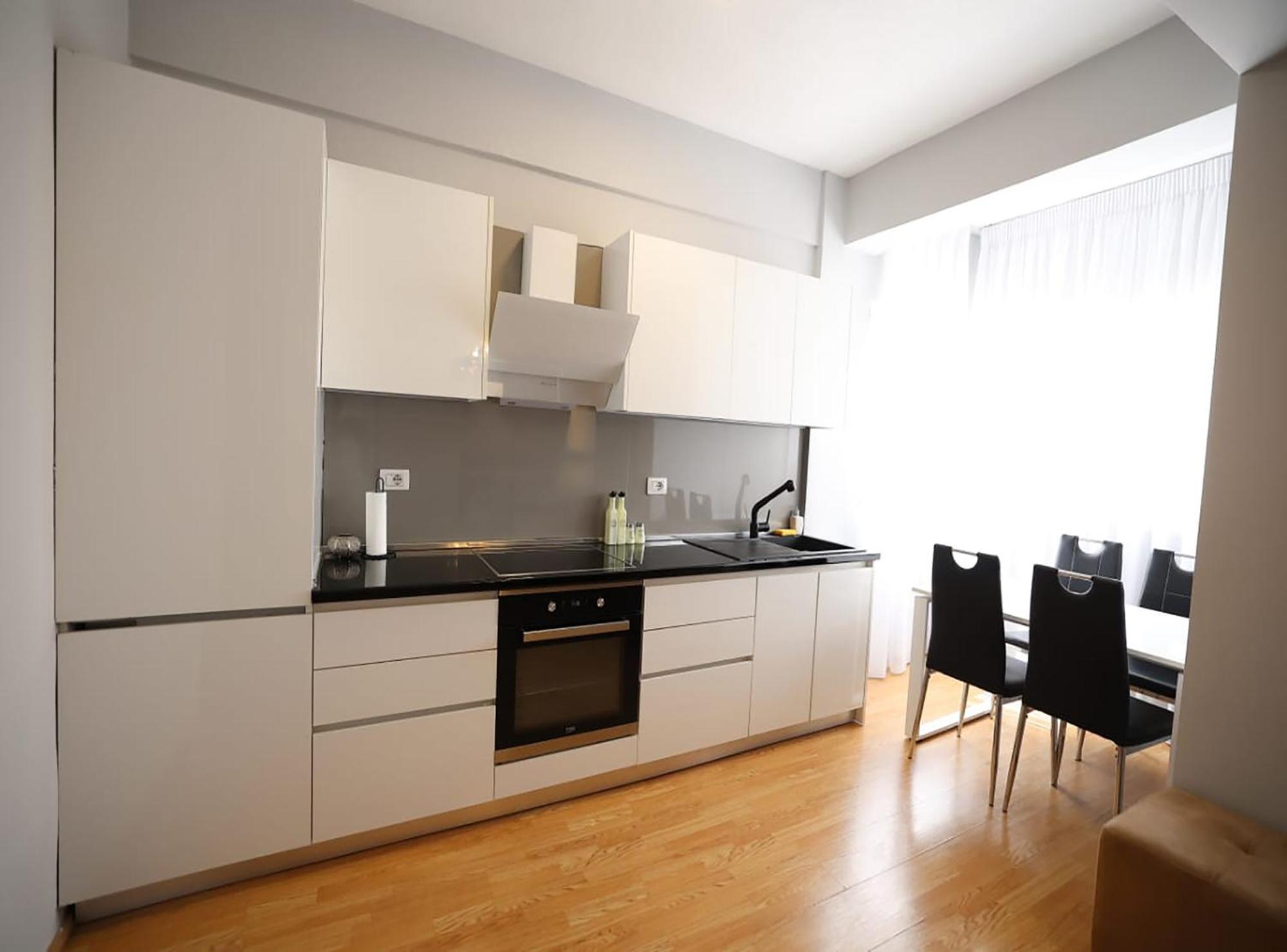 Arkle Apartment 3 Tirana Bagian luar foto